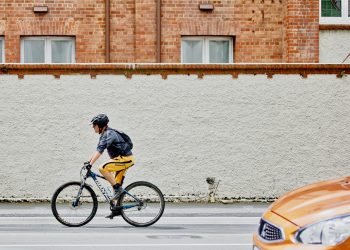 These 4 Tips Will Keep You Safe While Riding Your Bicycle