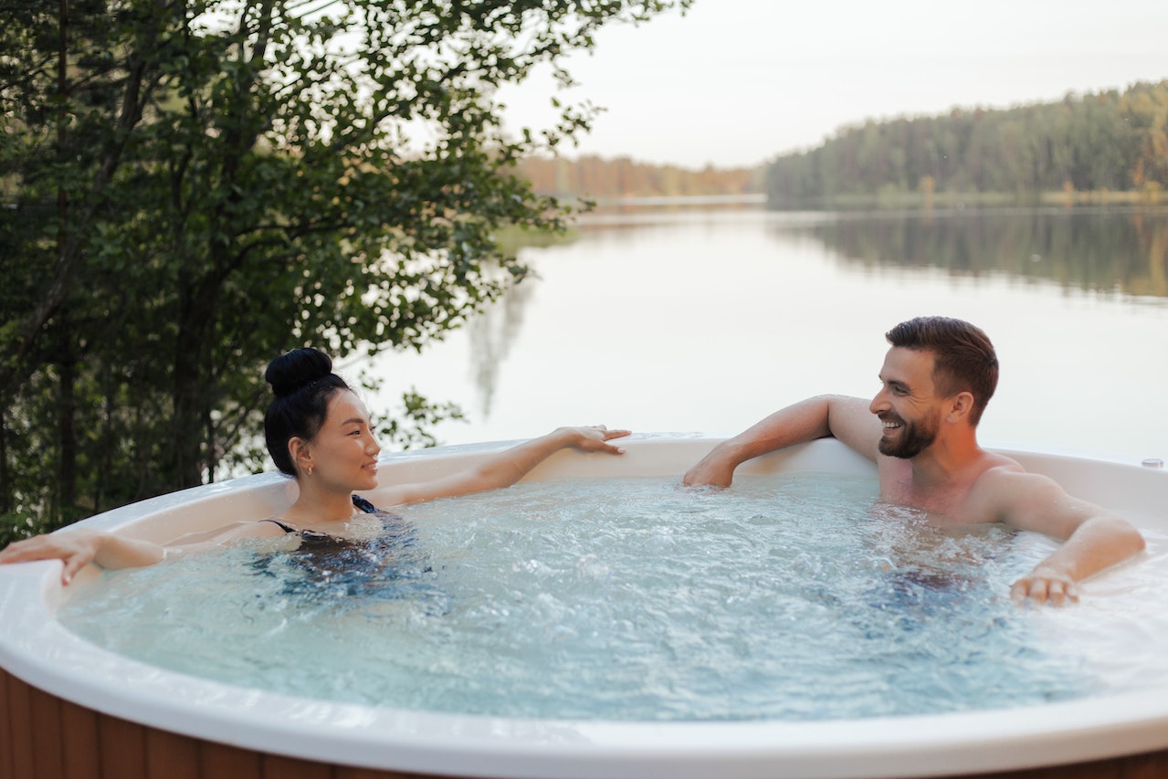 Everything You Need to Know About Buying a Jacuzzi Hot Tub