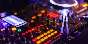 Creating Your Beats: Tips and Tricks for Making Electronic Music